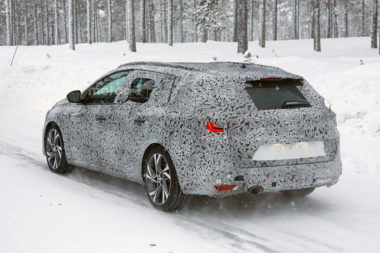 Новый Renault Megane. Шпионские фото.